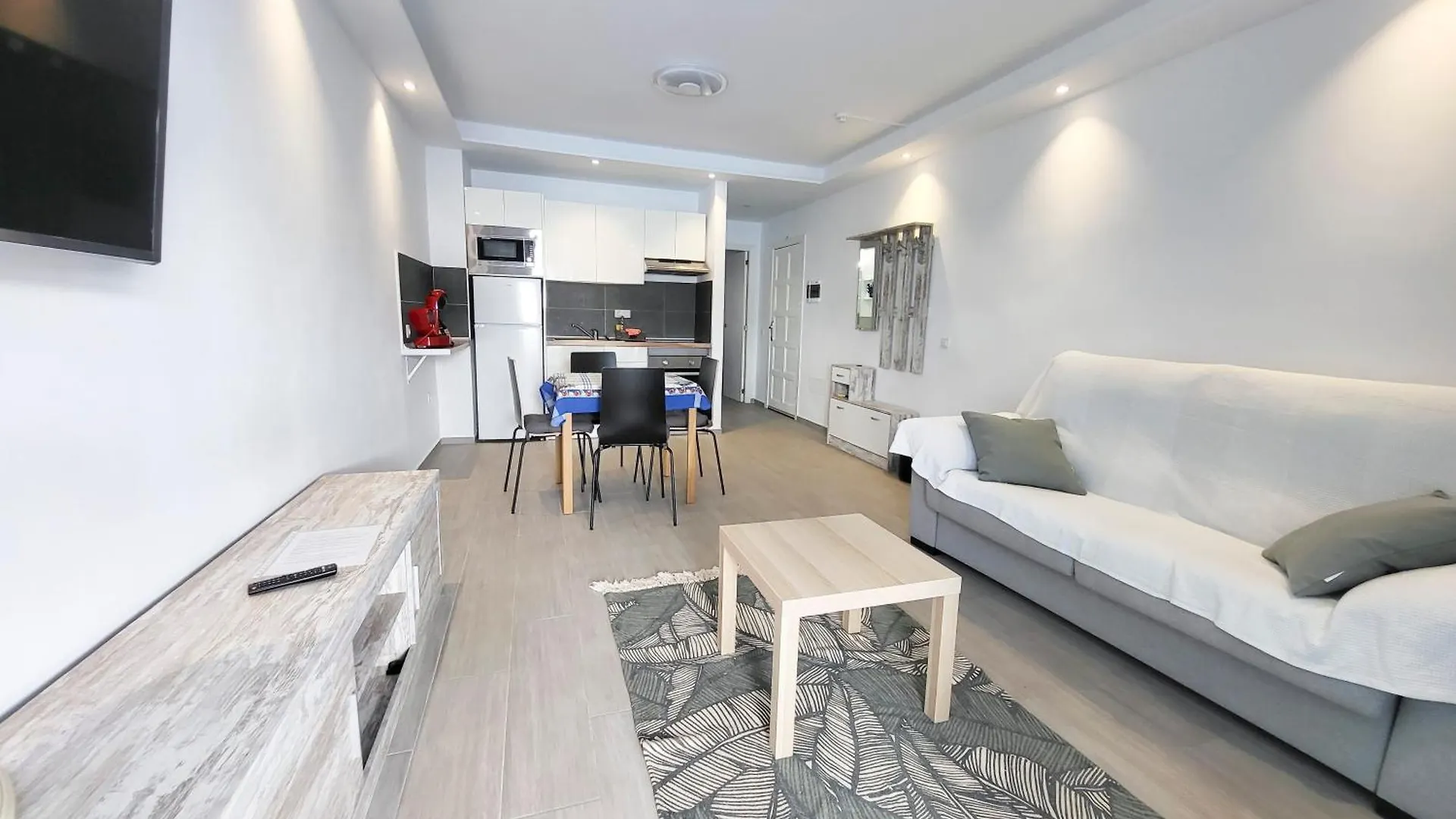 Flower Apartment Playa de las Americas  0*, Playa de las Americas (Tenerife) Spagna